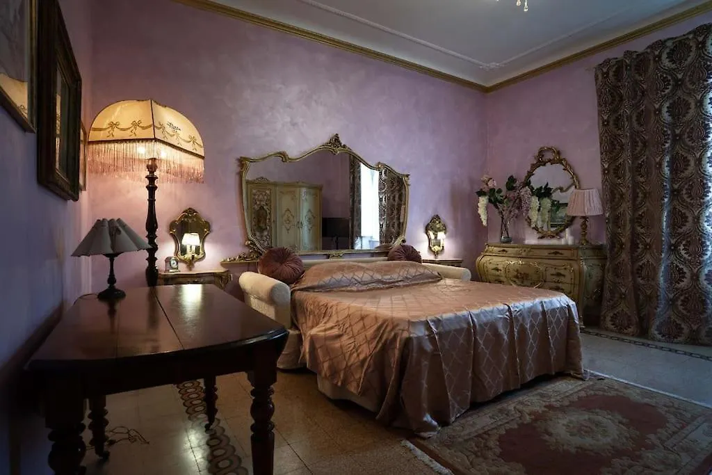 Apartment Vacanze Nel Cuore Di Roma Italy